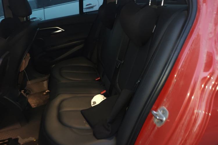 Used BMW 1 Series 2018 118i Sport Edition Left Rear Seat