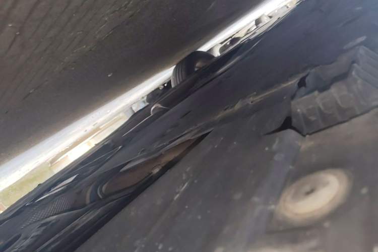 Used BMW 1 Series 2018 118i Sport Design Package Left Side Sill