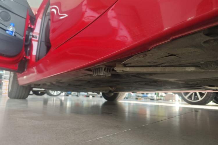 Used BMW 1 Series 2018 118i Fashion Model Left Side Sill