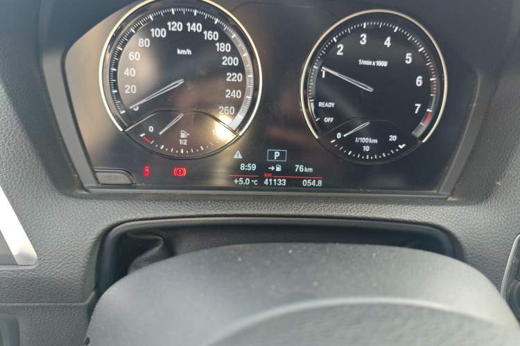 Used BMW 1 Series 2018 118i Leading Model Odometer Close Up