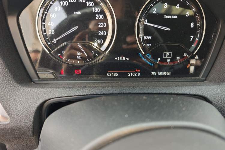 Used BMW 1 Series 2018 120i M Sport Package Odometer Close Up