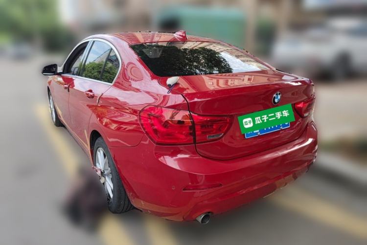 Used BMW 1 Series 2018 Revised 118i Fashion Edition Rear Left 45 Deg