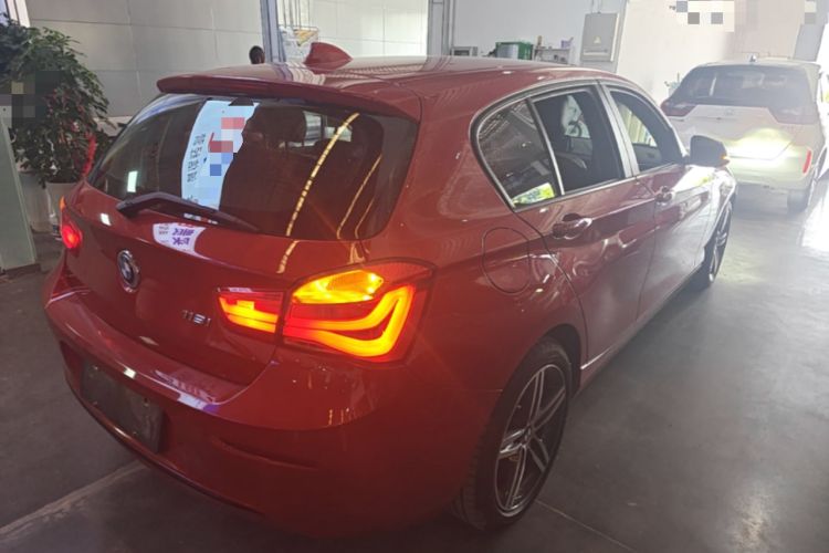 Used BMW 1 Series 2018 118i Sport Design Package Rear Right 45 Deg