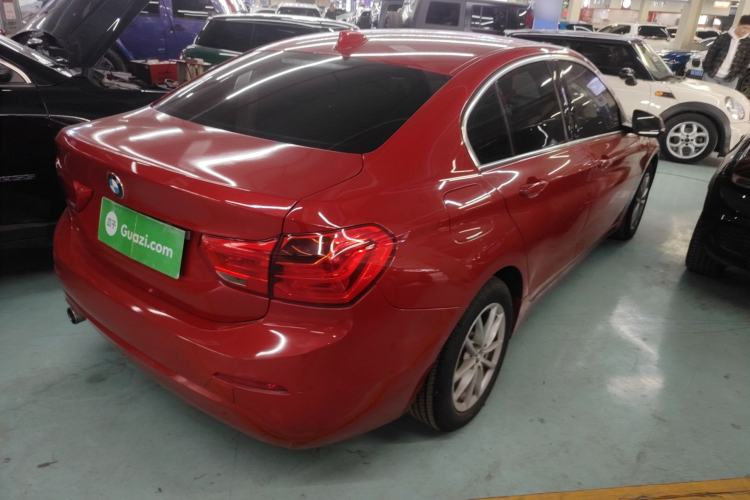 Used BMW 1 Series 2018 Revised 118i Fashion Edition Rear Right 45 Deg