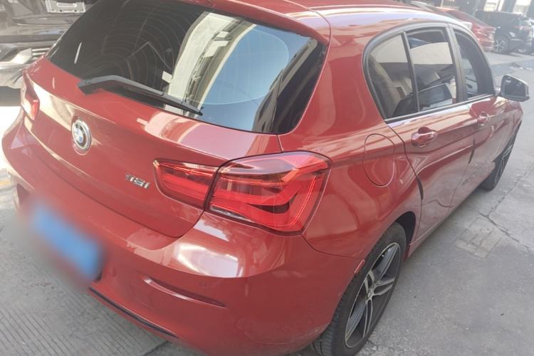 Used BMW 1 Series 2018 118i Sport Design Package Rear Right 45 Deg