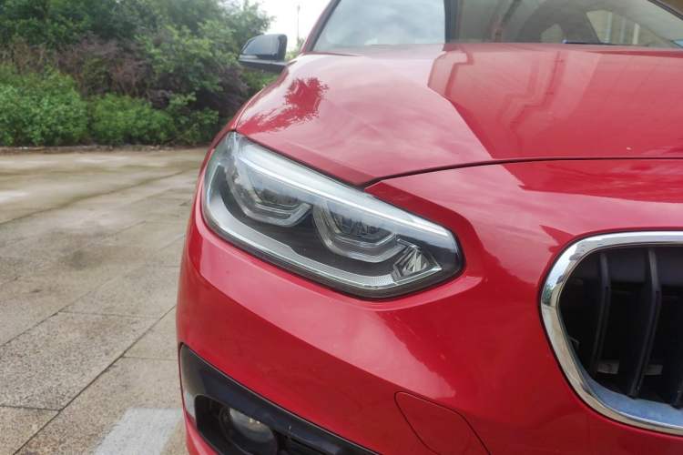 Used BMW 1 Series 2018 118i Design Package Edition Right Front Headlight