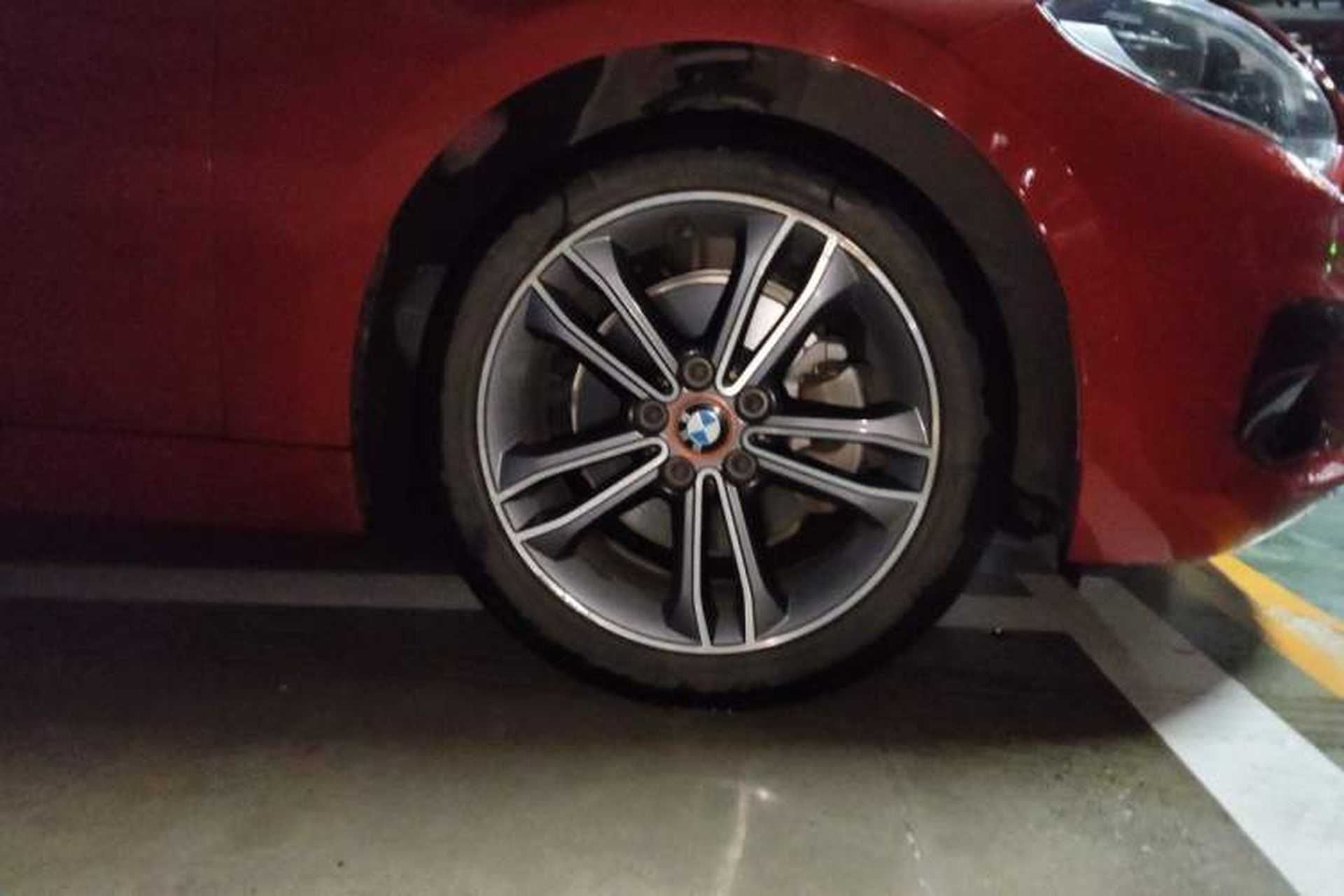 Used BMW 1 Series 2018 118i Sport Edition Right Front Wheel Hub