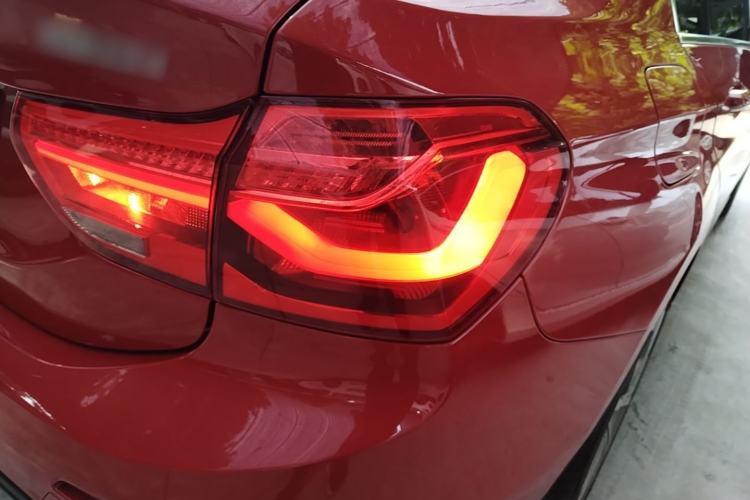 Used BMW 1 Series 2018 120i Design Package Model Right Rear Taillight