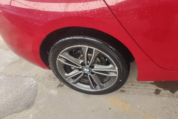 Used BMW 1 Series 2018 118i Sport Edition Right Rear Wheel Hub