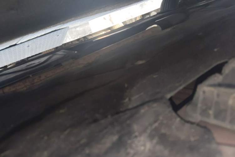 Used BMW 1 Series 2018 118i Sport Design Package Right Side Sill
