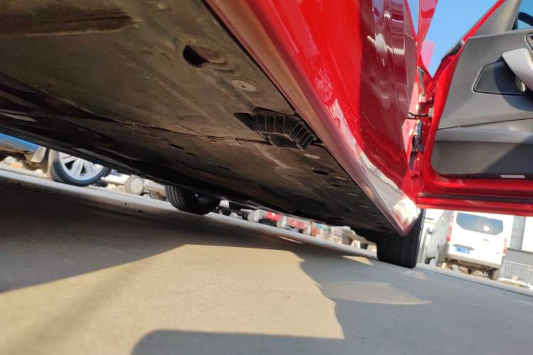 Used BMW 1 Series 2018 118i Leading Model Right Side Sill