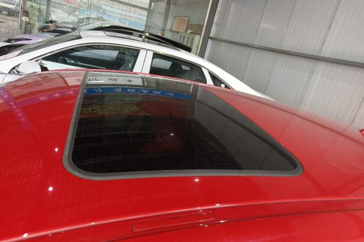 Used BMW 1 Series 2018 118i Leading Model Roof