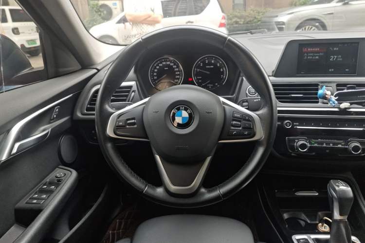 Used BMW 1 Series 2018 118i Sport Edition Steering Wheel