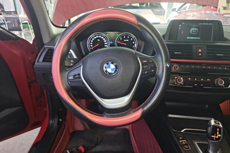 Used BMW 1 Series 2018 118i Sport Design Package Steering Wheel
