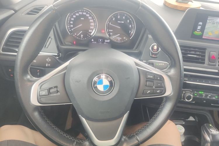 Used BMW 1 Series 2018 118i Sport Edition Steering Wheel