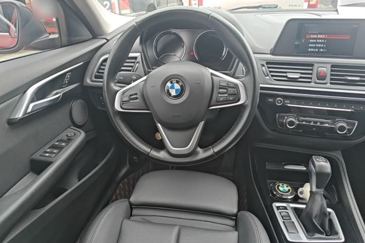 Used BMW 1 Series 2018 Facelifted 118i Sport Edition Steering Wheel