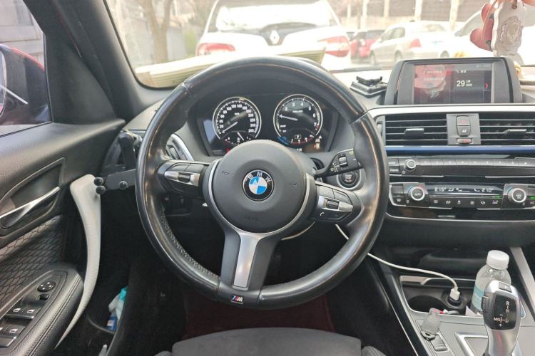 Used BMW 1 Series 2018 120i M Sport Package Steering Wheel