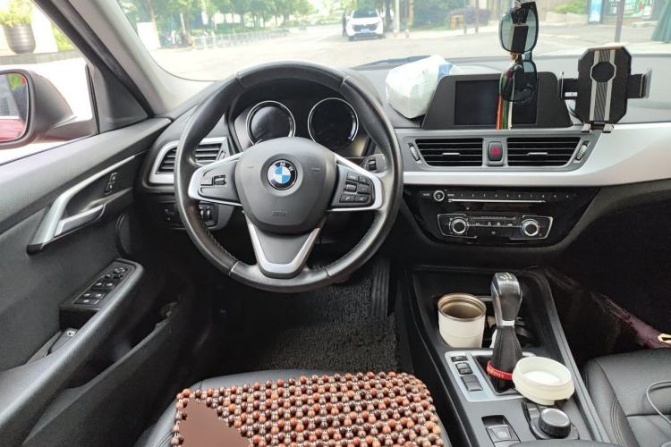Used BMW 1 Series 2018 Revised 118i Fashion Edition Steering Wheel