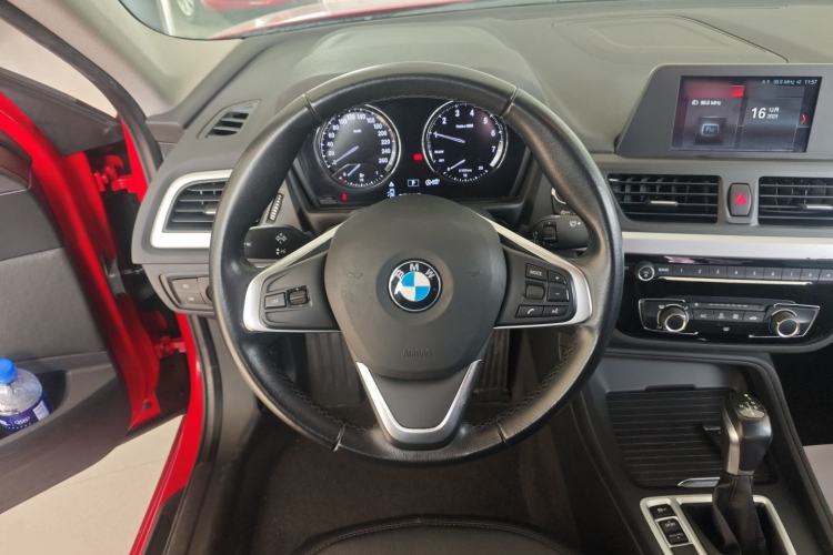 Used BMW 1 Series 2018 118i Fashion Model Steering Wheel