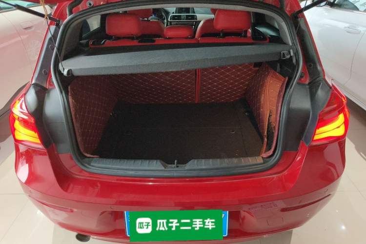 Used BMW 1 Series 2018 118i Leading Model Trunk