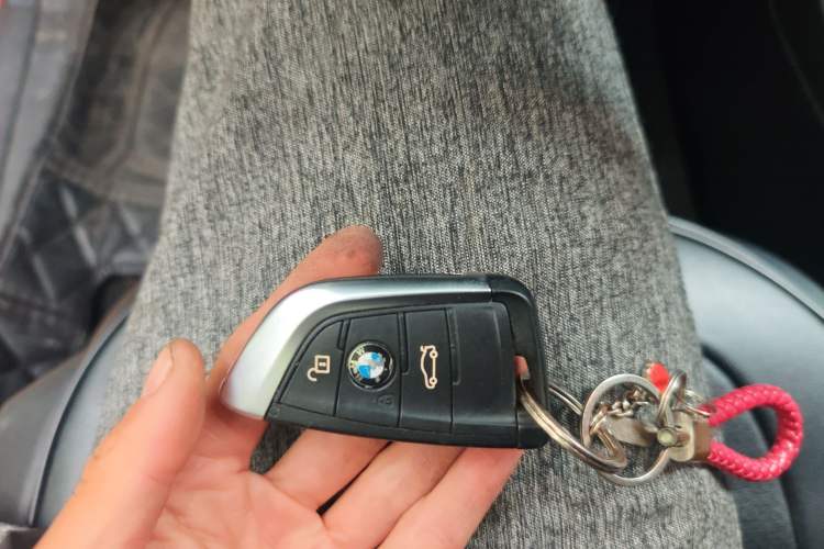 Used BMW 1 Series 2018 118i Fashion Model Vehicle Key