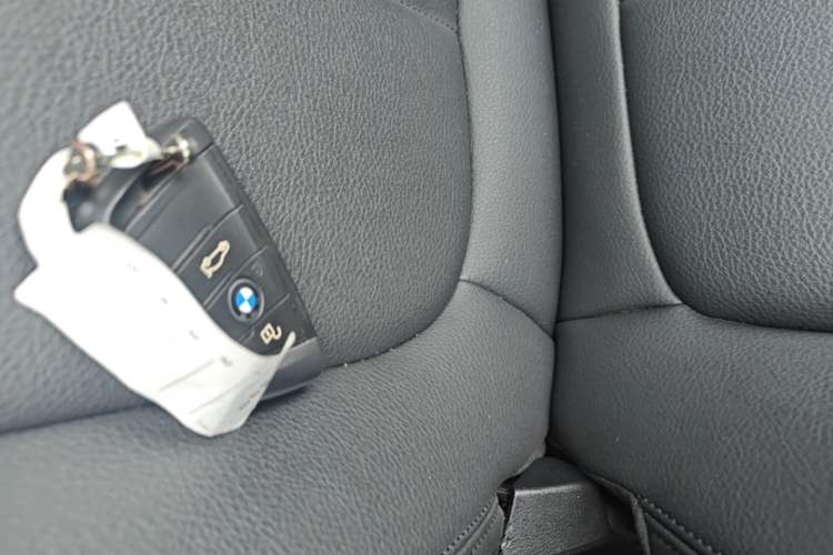 Used BMW 1 Series 2018 Facelifted 118i Sport Edition Vehicle Key