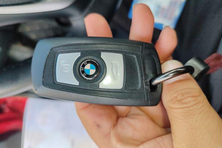 Used BMW 1 Series 2018 118i Leading Model Vehicle Key