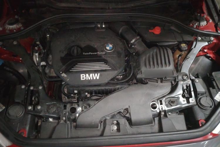 Used BMW 1 Series 2018 118i Fashion Model Engine Bay
