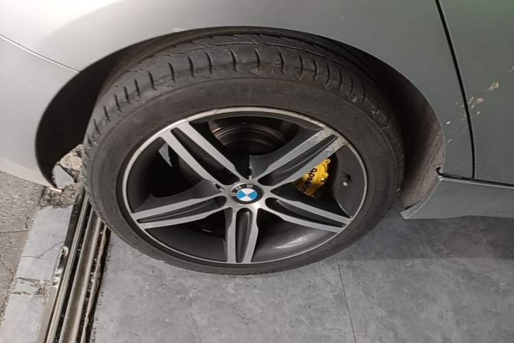 Used BMW 1 Series 2018 118i Sport Design Package Exterior 5