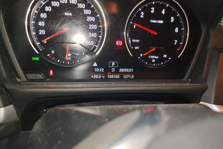 Used BMW 1 Series 2018 118i Fashion Model Odometer Close Up