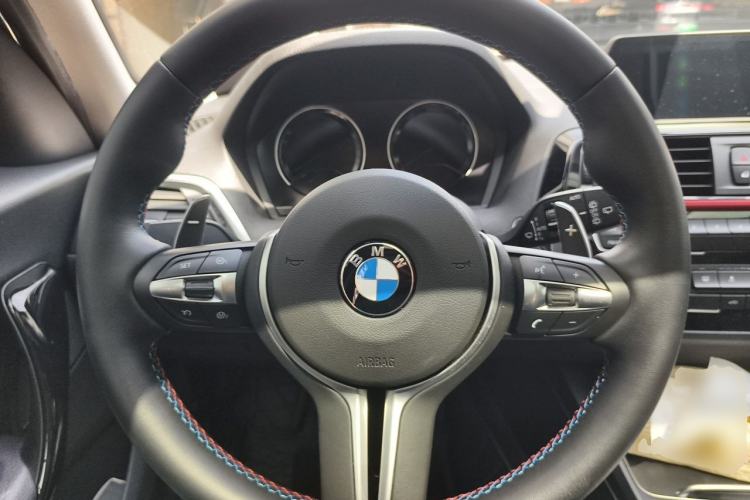 Used BMW 1 Series 2018 118i Sport Design Package Steering Wheel