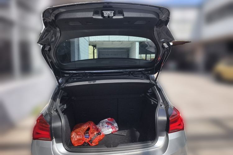 Used BMW 1 Series 2018 118i Sport Design Package Trunk