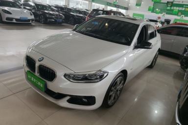 Used BMW 1 Series 2018 120i Design Package Model