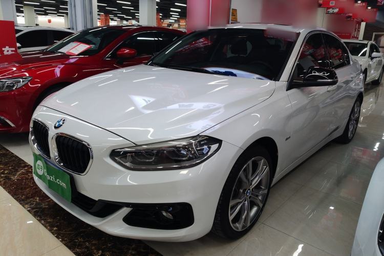 Used BMW 1 Series 2018 120i Design Package Model Guazi used car, China used car export, Used car for sale, Used  cars, Cheapest cars for sale