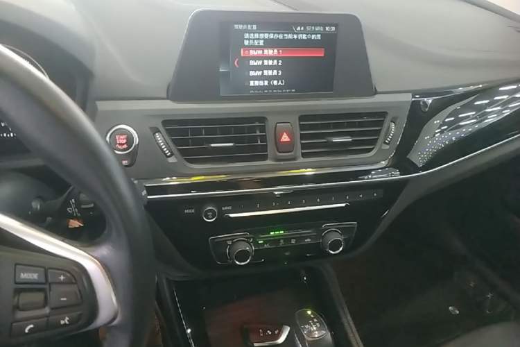 Used BMW 1 Series 2018 118i Sport Edition Audio And AC Panel