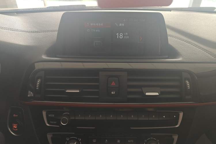 Used BMW 1 Series 2018 118i Sport Design Package Audio And AC Panel