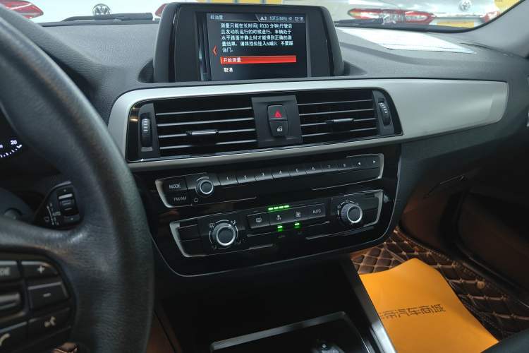 Used BMW 1 Series 2018 118i Leading Model Audio And AC Panel
