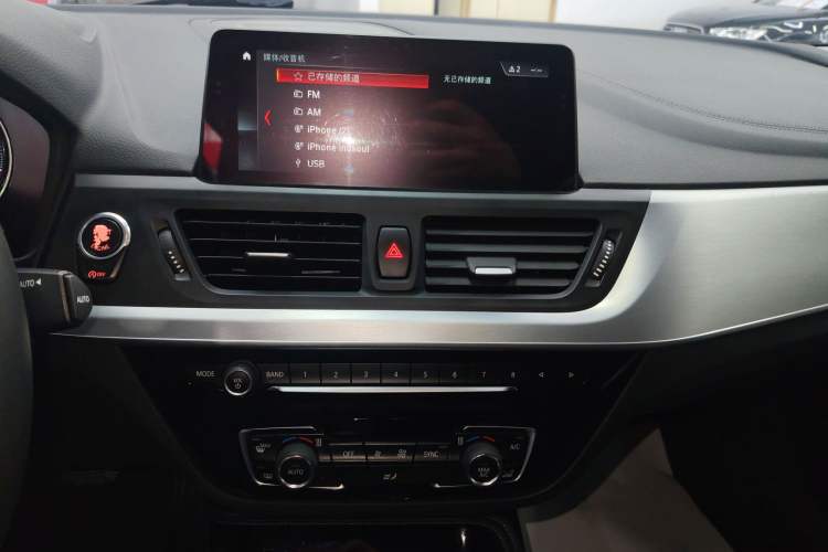 Used BMW 1 Series 2018 120i Design Package Model Audio And AC Panel