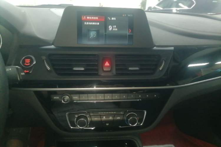 Used BMW 1 Series 2018 Facelifted 118i Sport Edition Audio And AC Panel