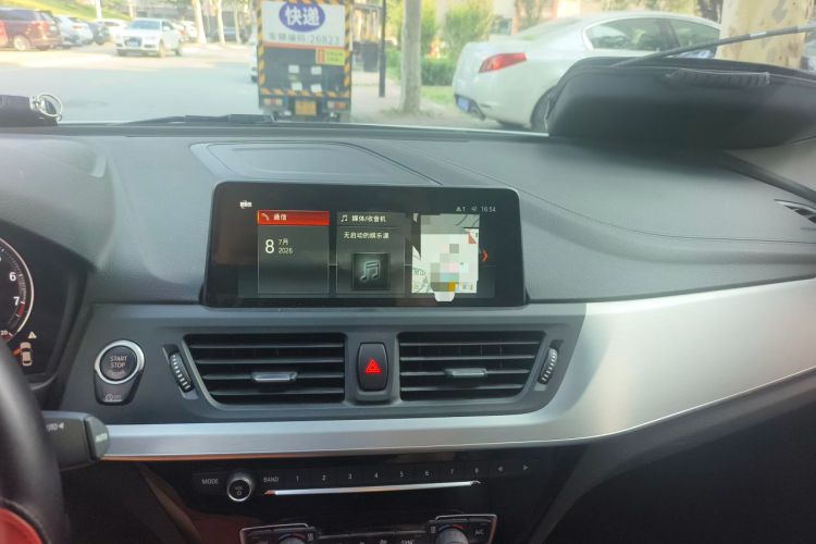 Used BMW 1 Series 2018 120i Design Package Model Audio And AC Panel