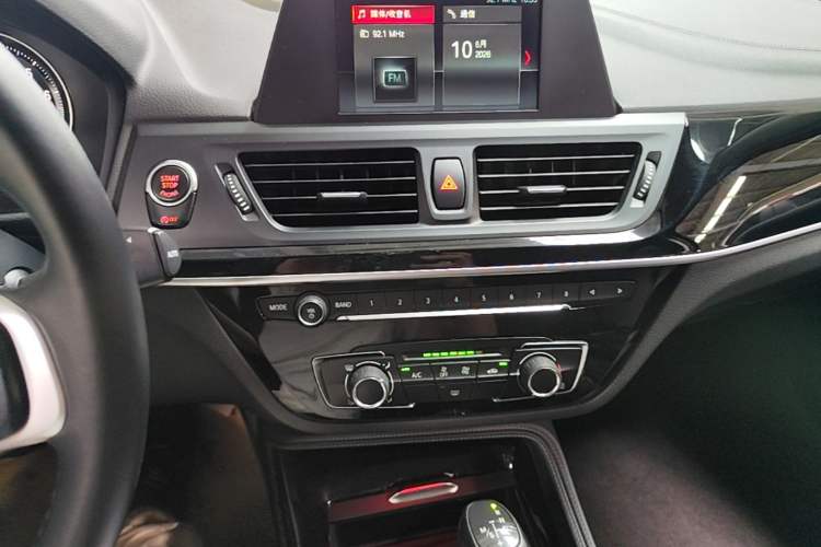 Used BMW 1 Series 2018 Facelifted 118i Sport Edition Audio And AC Panel