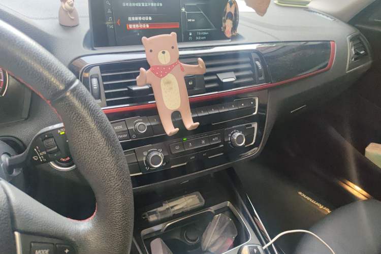 Used BMW 1 Series 2018 118i Sport Design Package Audio And AC Panel