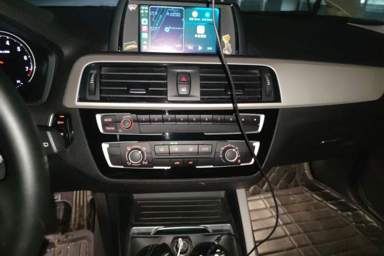 Used BMW 1 Series 2018 118i Leading Model Audio And AC Panel