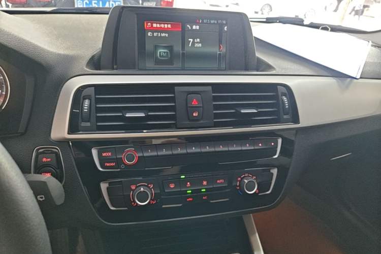 Used BMW 1 Series 2018 118i Leading Model Audio And AC Panel