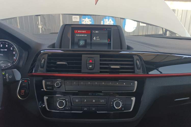 Used BMW 1 Series 2018 118i Sport Design Package Audio And AC Panel