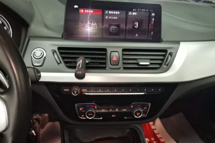 Used BMW 1 Series 2018 Restyled 120i Design Package Edition Audio And AC Panel