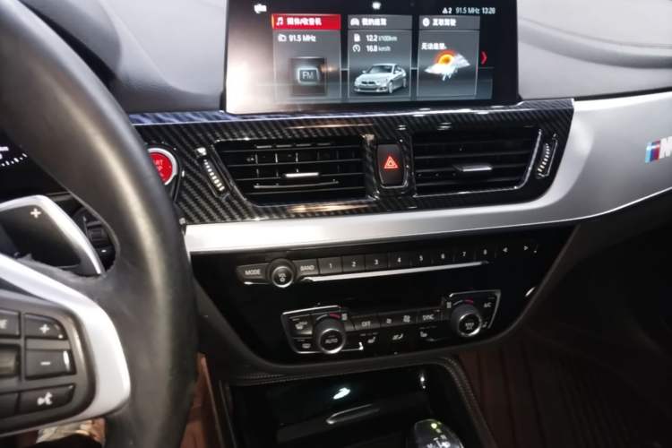 Used BMW 1 Series 2018 120i Design Package Model Audio And AC Panel