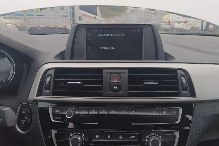 Used BMW 1 Series 2018 118i Leading Model Audio And AC Panel