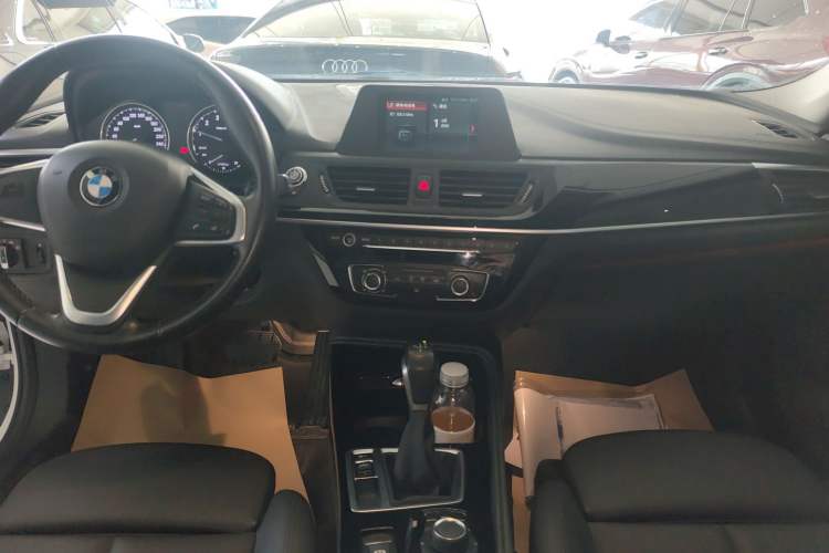 Used BMW 1 Series 2018 Facelifted 118i Sport Edition Audio And AC Panel