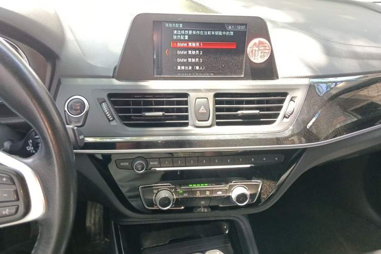 Used BMW 1 Series 2018 Facelifted 118i Sport Edition Audio And AC Panel